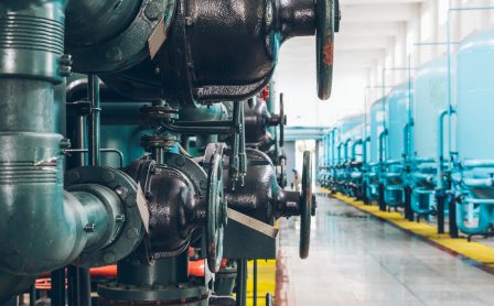 compresseur professionnel installé chez un client industriel
